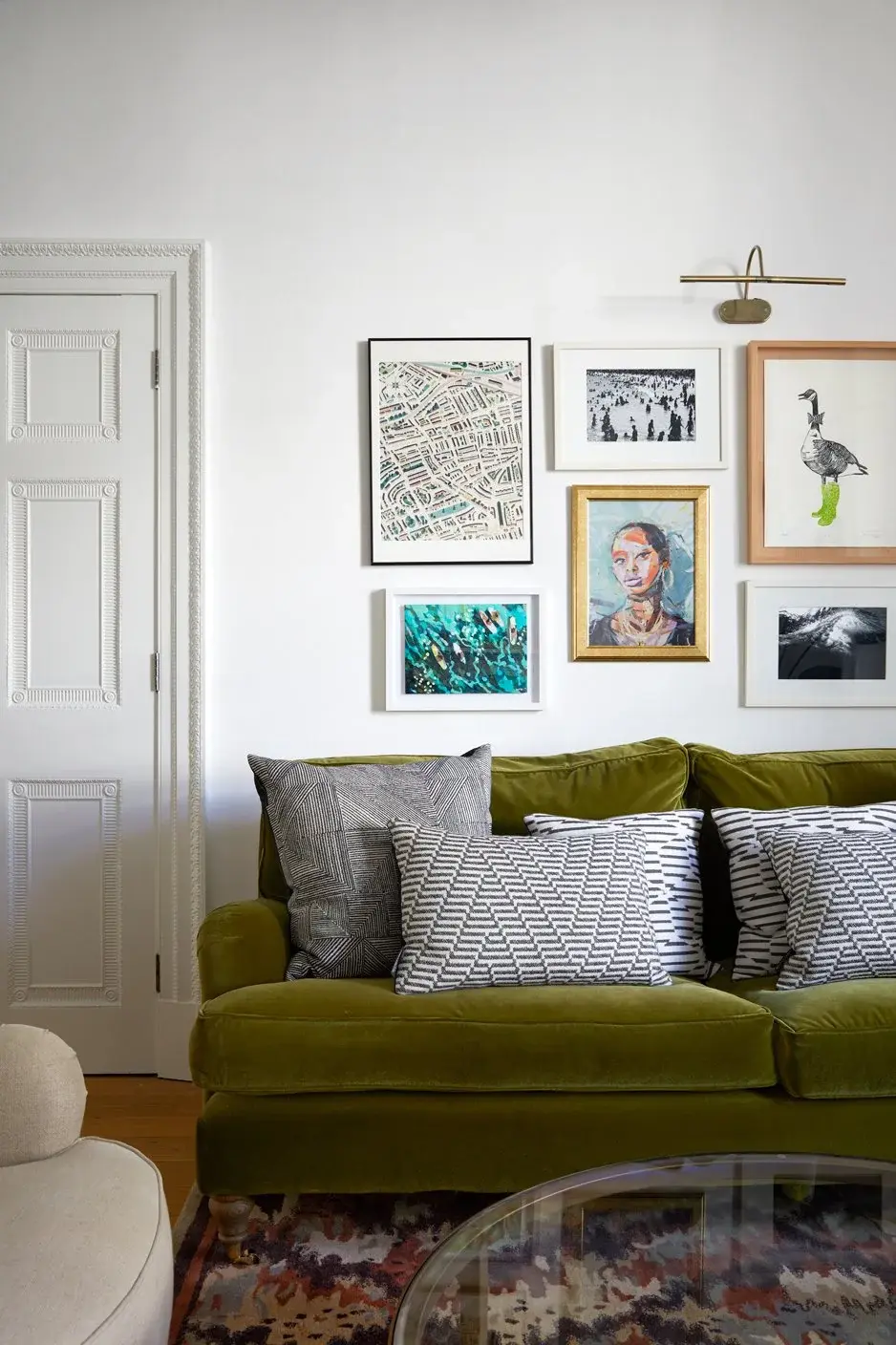 Living room in the Notting Hill Townhouse, Notting Hill, London W11 — interior design by Born & Bred Studio